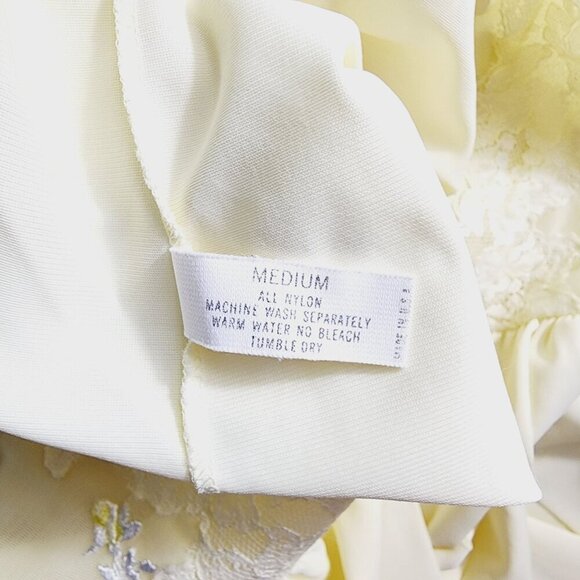 Vintage ShadowLine Robe Women M Yellow Short Sleeve Button Down Lace Trim Pocket - Picture 6 of 11